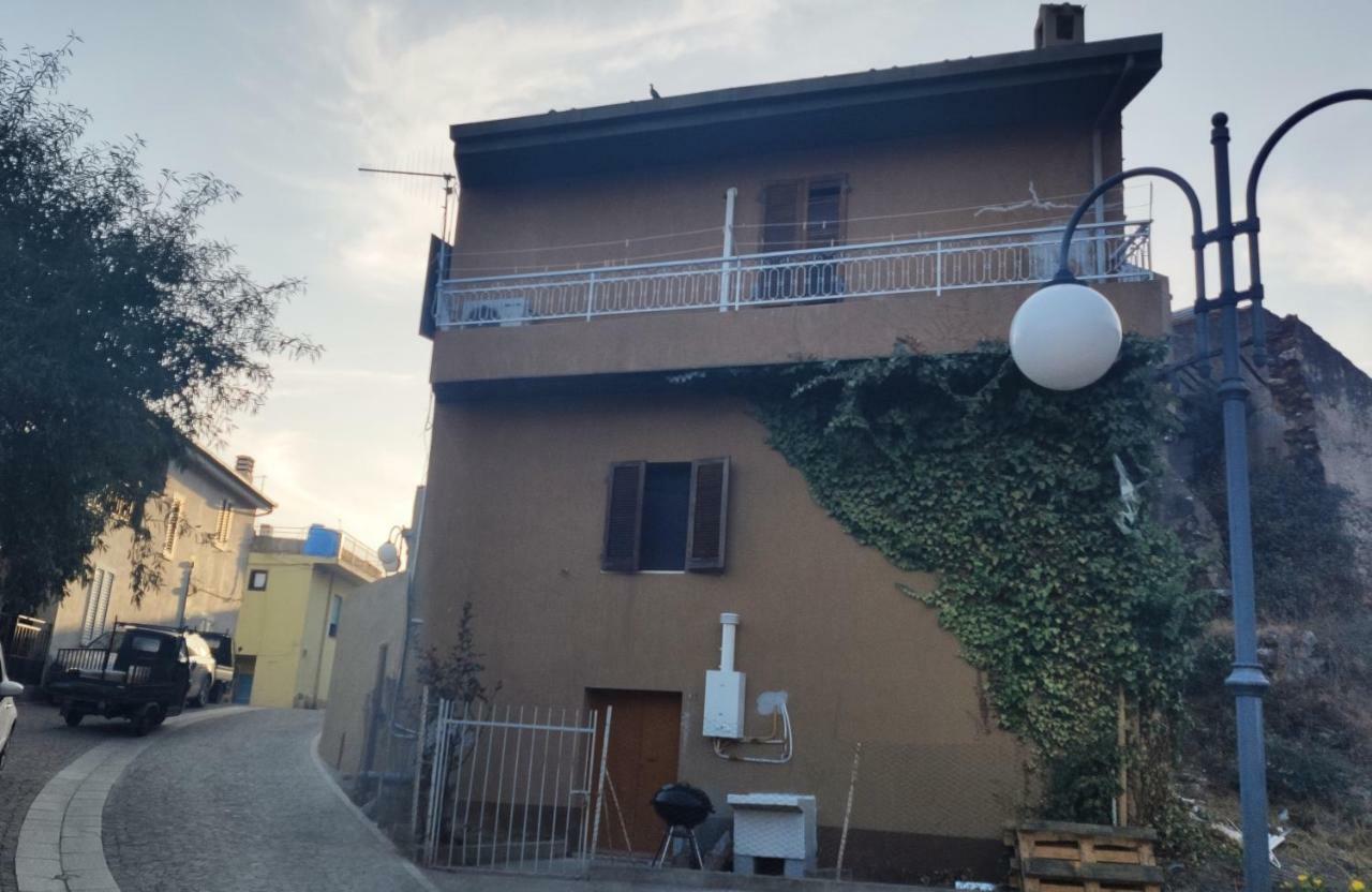 Sa Dommu 'E Su Coro Villa Triei Exterior photo